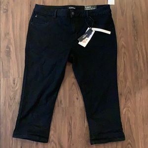 NWT D.jeans high waisted black capri jegging jeans